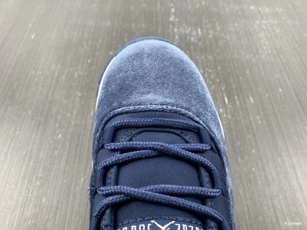 Rep MAX Jordan Velvet Air 11 Midnight Navy WMNS AR0715-441 0821